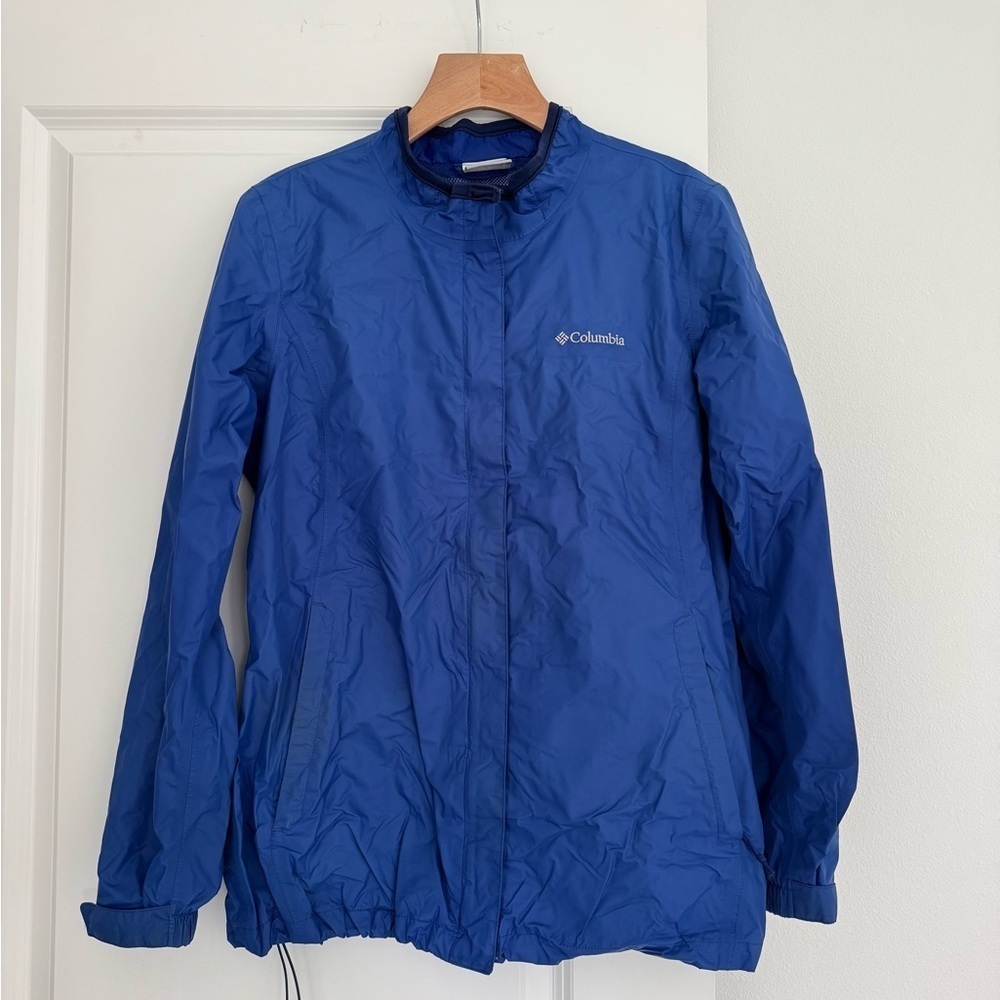 Columbia Sportswear womenโs blue colored parka jacket coat size MEDIUM